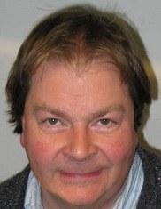 Dr Richard  Coulson