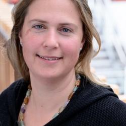 Dr Sarah  Teichmann
