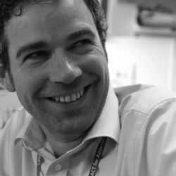 Dr Shaun  Flint